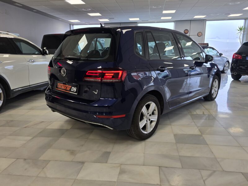 VOLKSWAGEN Golf sportvan 1600 tdi 120 CV