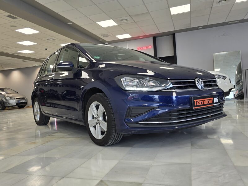 VOLKSWAGEN Golf sportvan 1600 tdi 120 CV